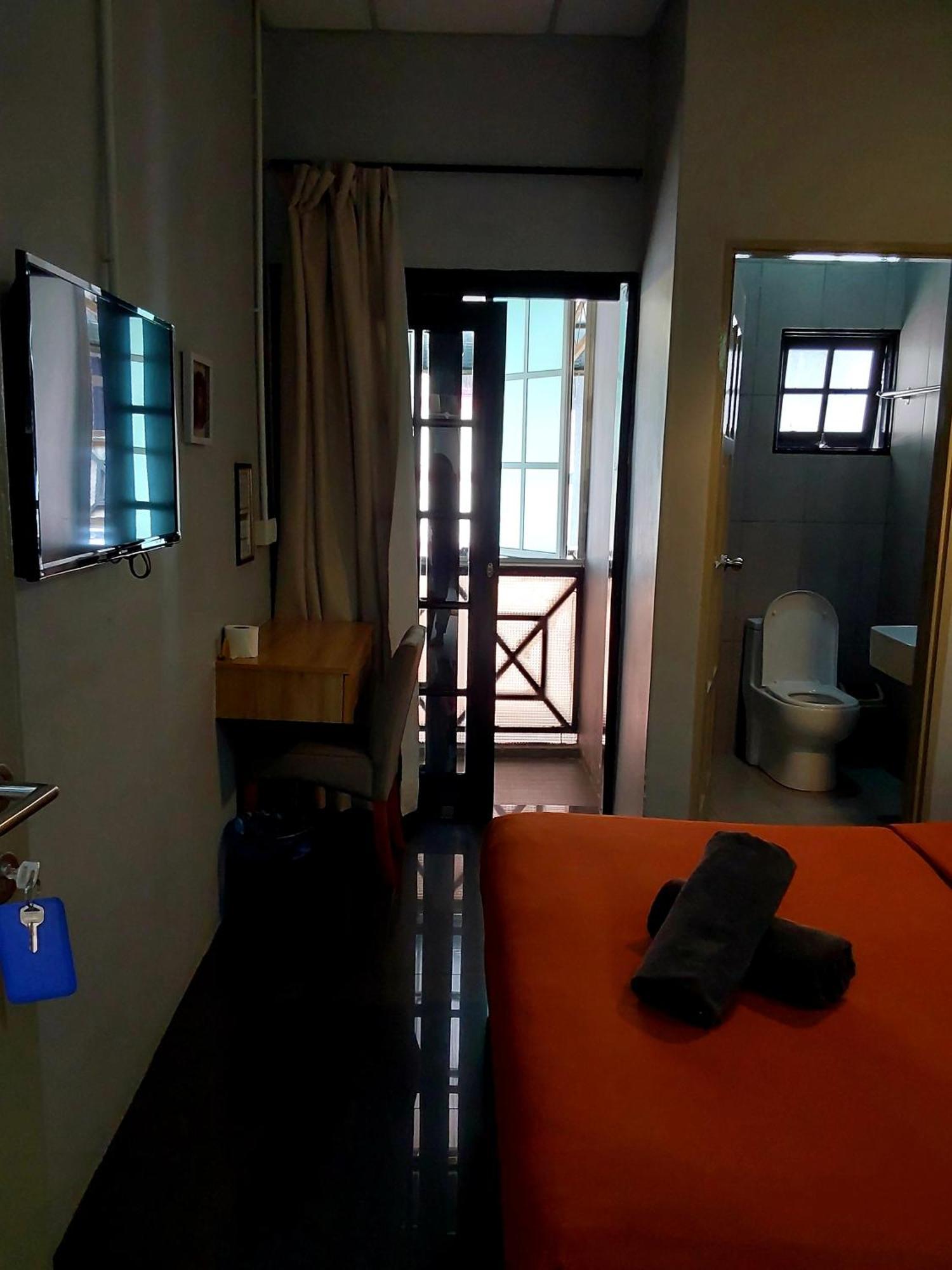 Bricks Cameron Hostel ตานาห์ราตา ภายนอก รูปภาพ