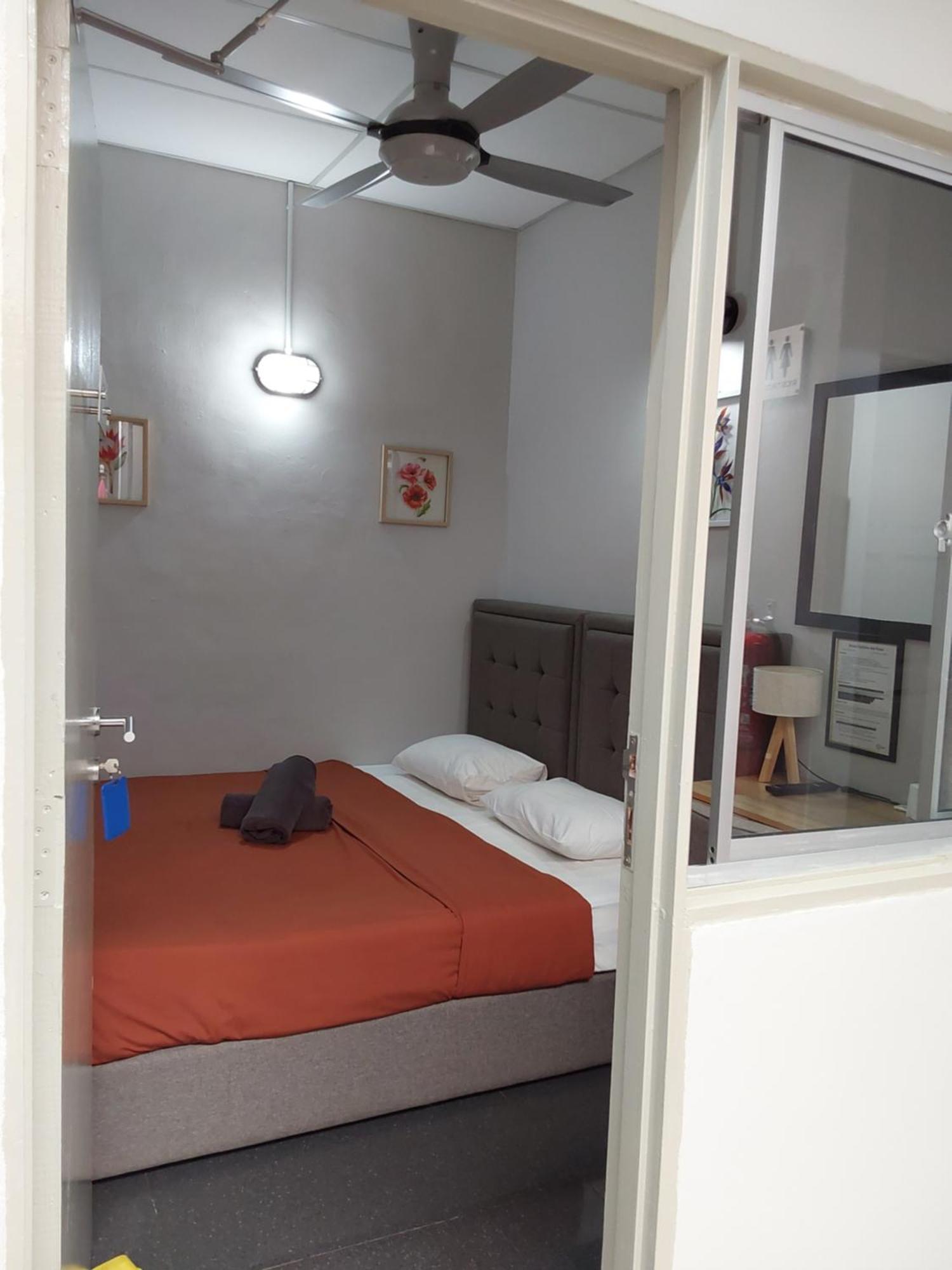 Bricks Cameron Hostel ตานาห์ราตา ภายนอก รูปภาพ