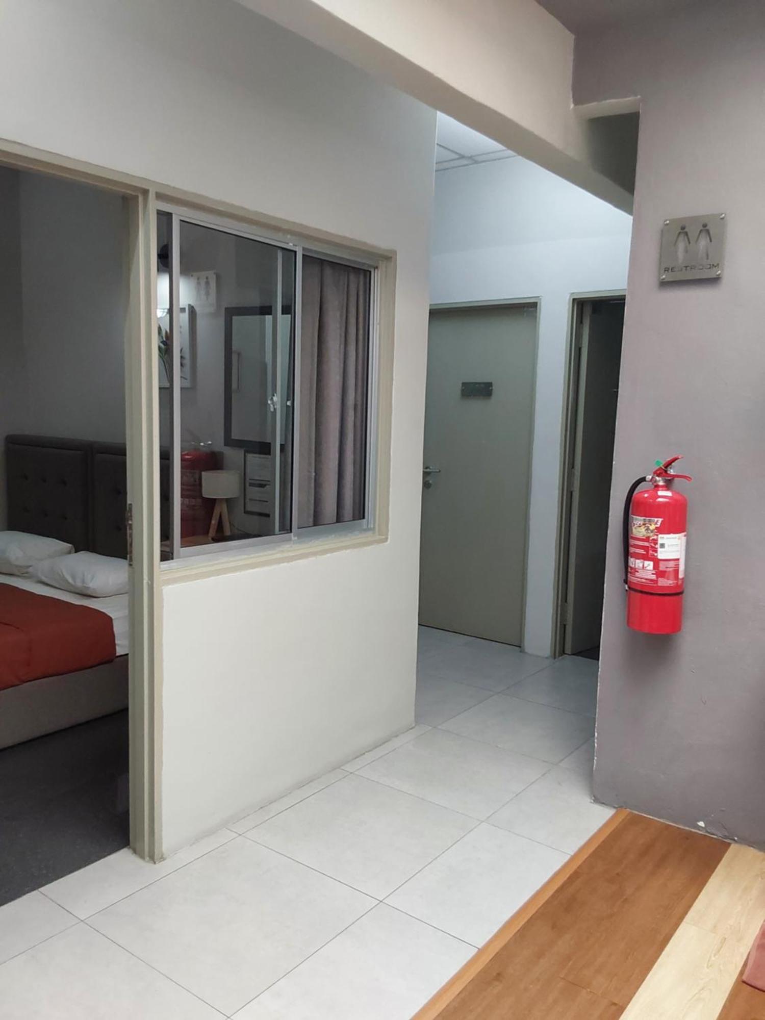 Bricks Cameron Hostel ตานาห์ราตา ภายนอก รูปภาพ