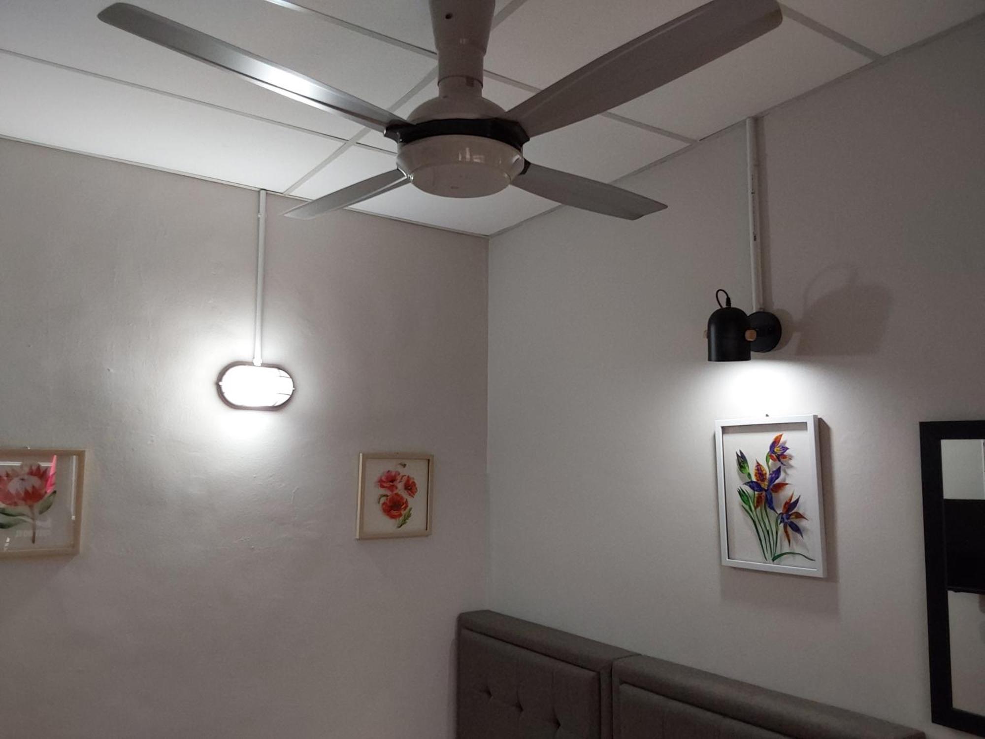Bricks Cameron Hostel ตานาห์ราตา ภายนอก รูปภาพ