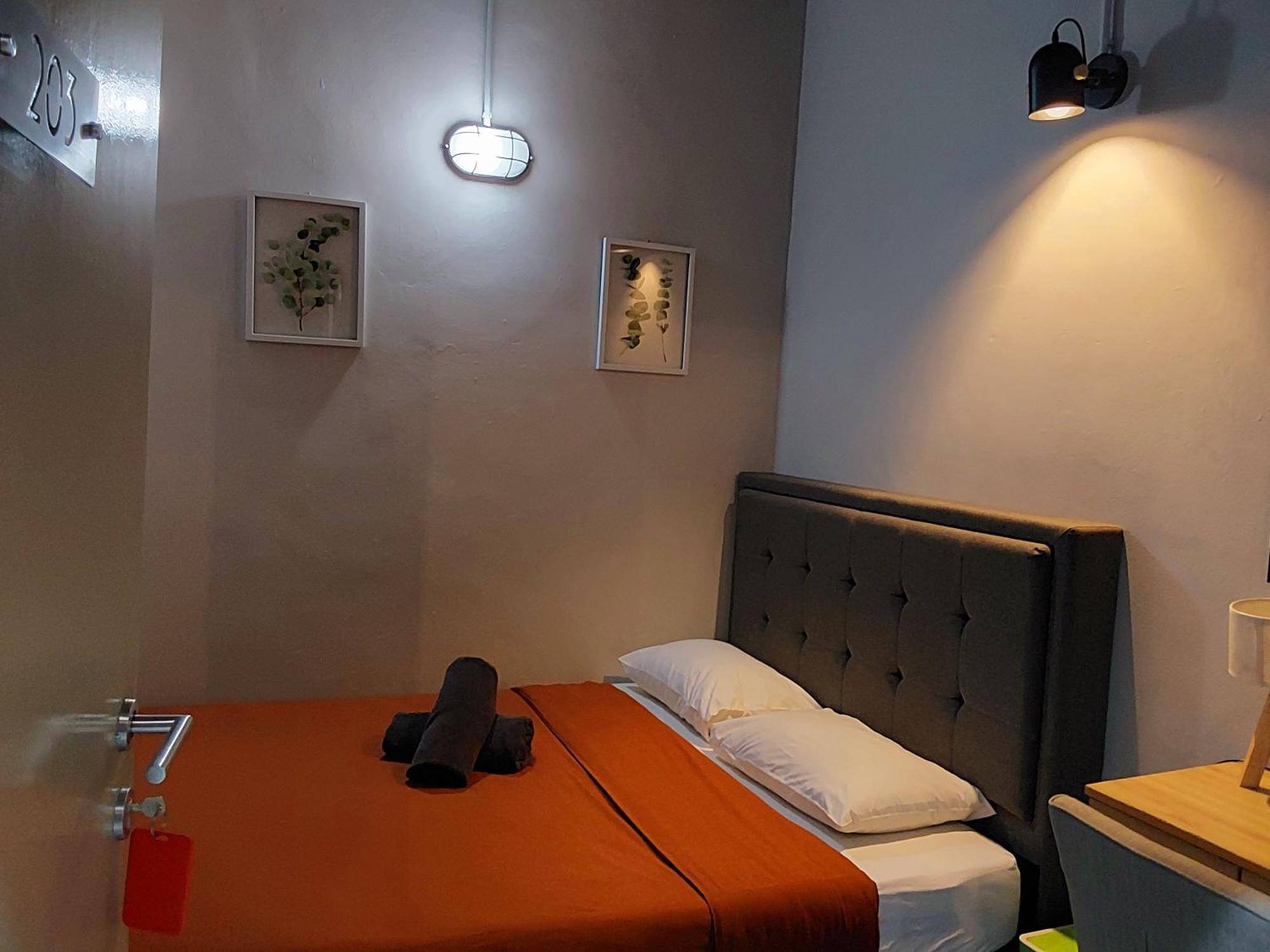 Bricks Cameron Hostel ตานาห์ราตา ภายนอก รูปภาพ