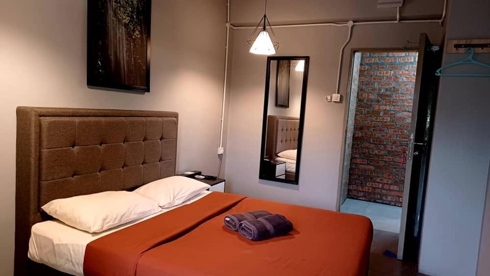 Bricks Cameron Hostel ตานาห์ราตา ภายนอก รูปภาพ